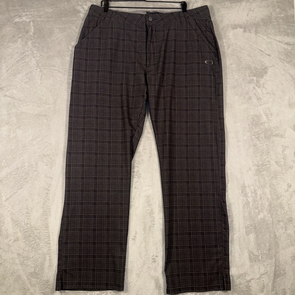 Oakley Pants Men's 38x32‎ Gray Performance Stretch Flat Front Casual Athleisure